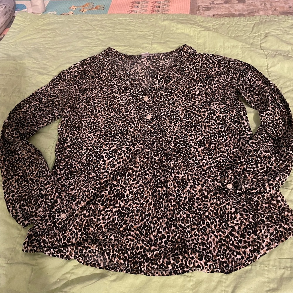 Old Navy Black and White Animal Print Top